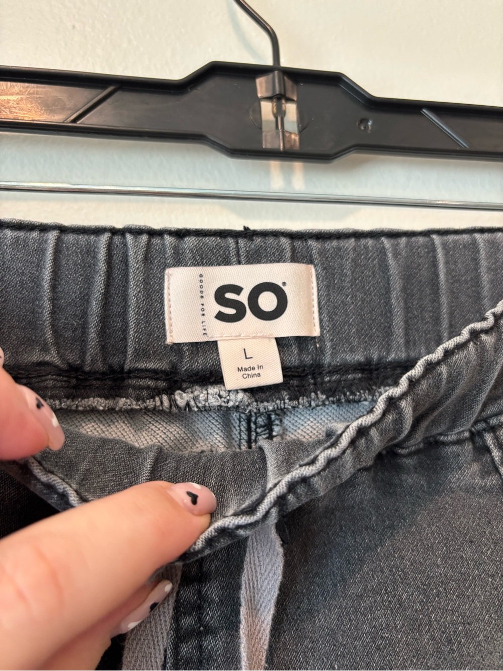 So size Large Jeans - Picture 4 of 5